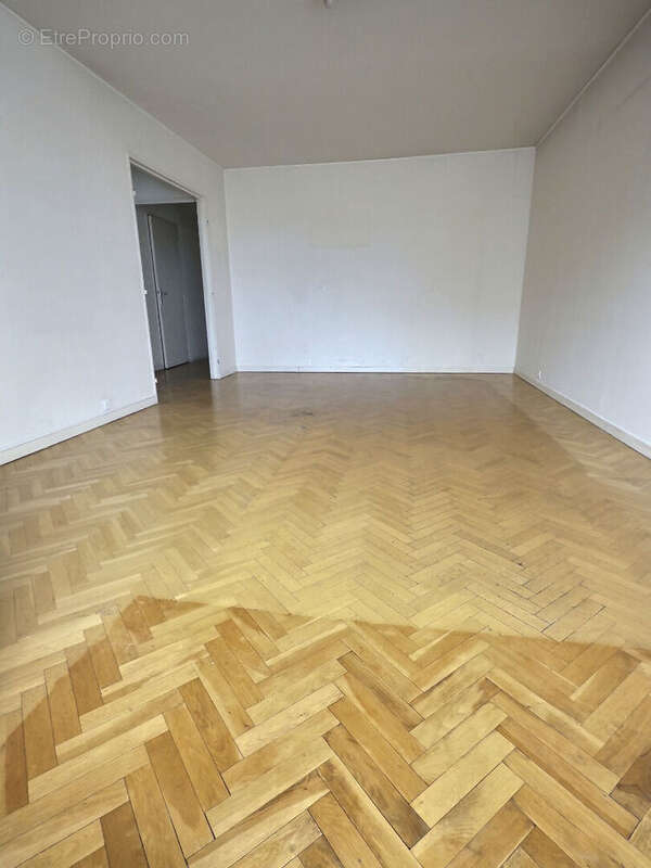 Saint cloud centre - photo 9