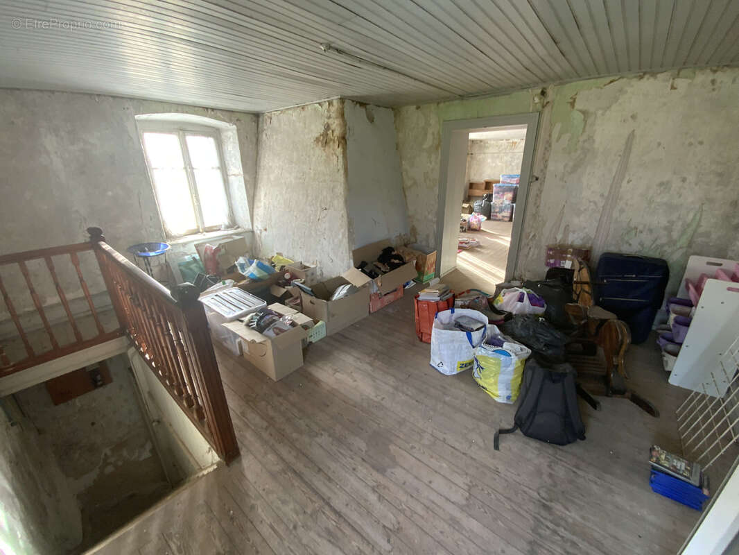 Maison à BELONCHAMP