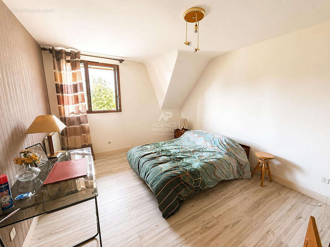 Maison Triel Sur Seine 6 pièce(s) 179 m2 - photo 5
