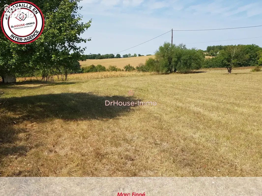 Terrain 2115 m² à Verteillac  - photo 6