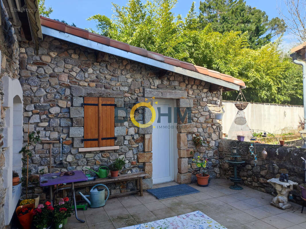 Maison à GENOLHAC