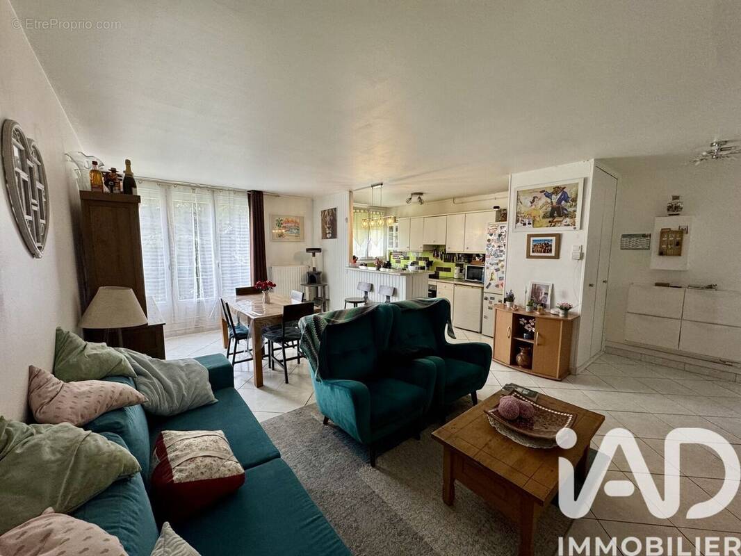 Photo 1 - Appartement à CHILLY-MAZARIN