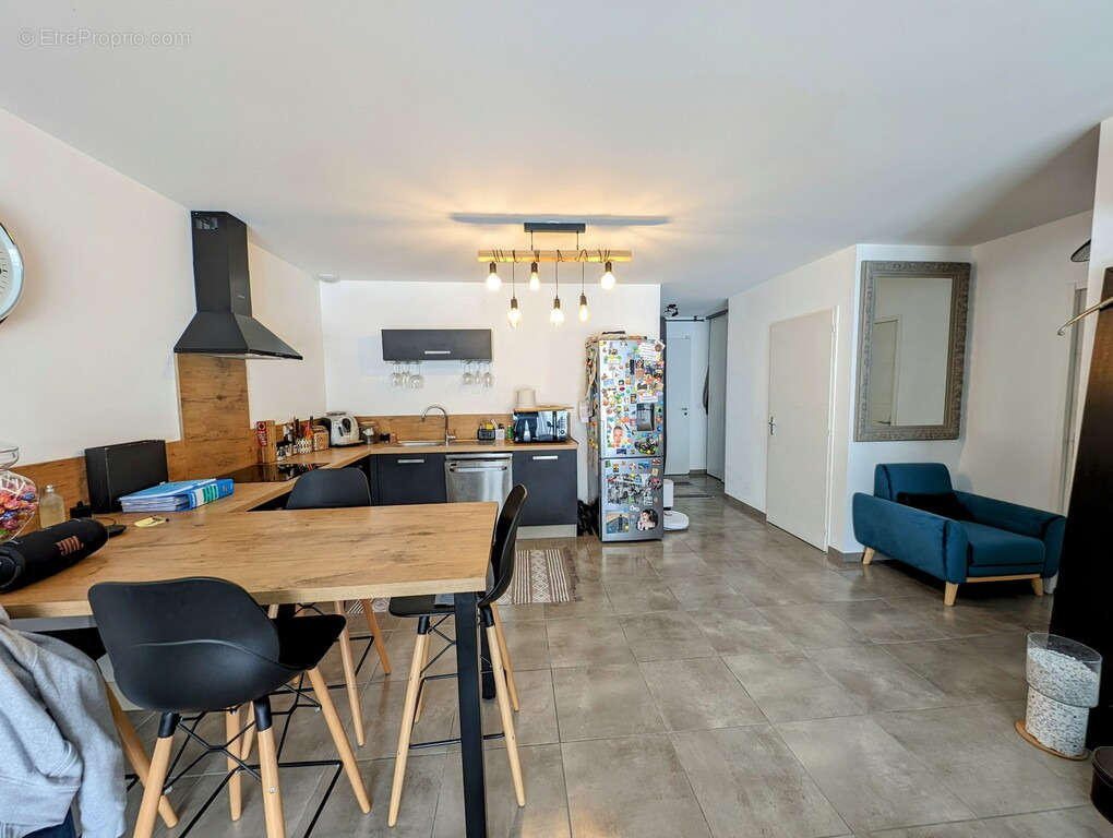 PIA : Maison 72m² avec garage - photo 3