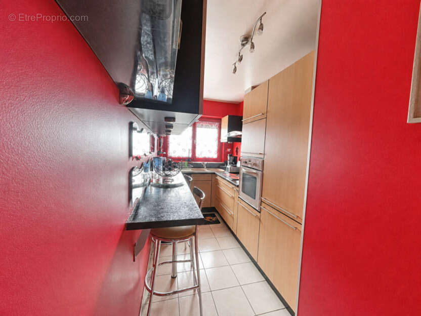 Appartement à COURBEVOIE