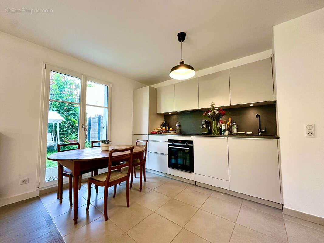 Appartement à MAISONS-LAFFITTE