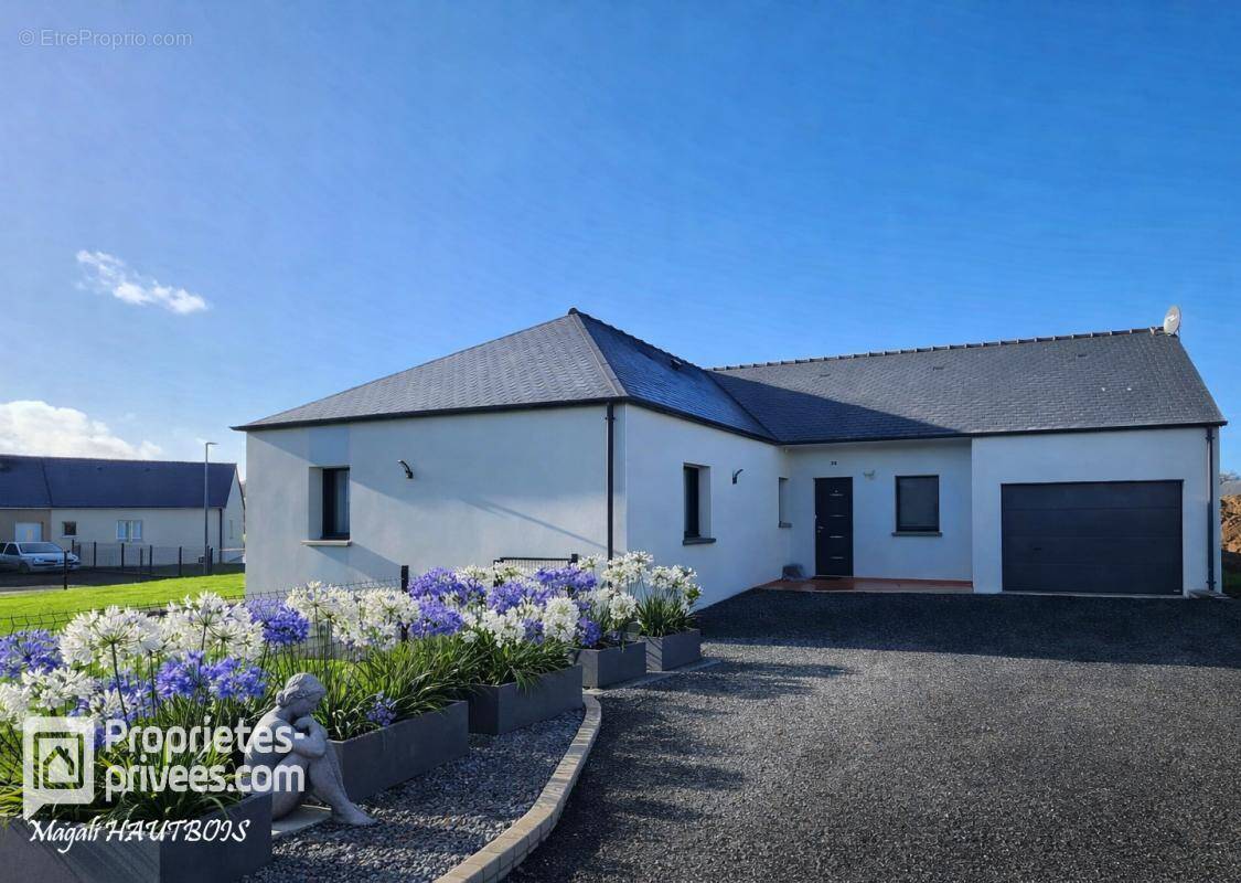 Maison à SAINT-HILAIRE-DU-HARCOUET