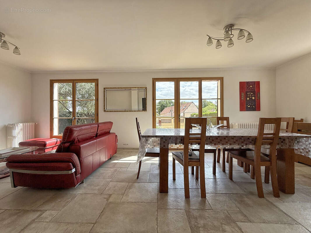 Maison 122 m² à Saint-Germain-Sur-Avre  - photo 7