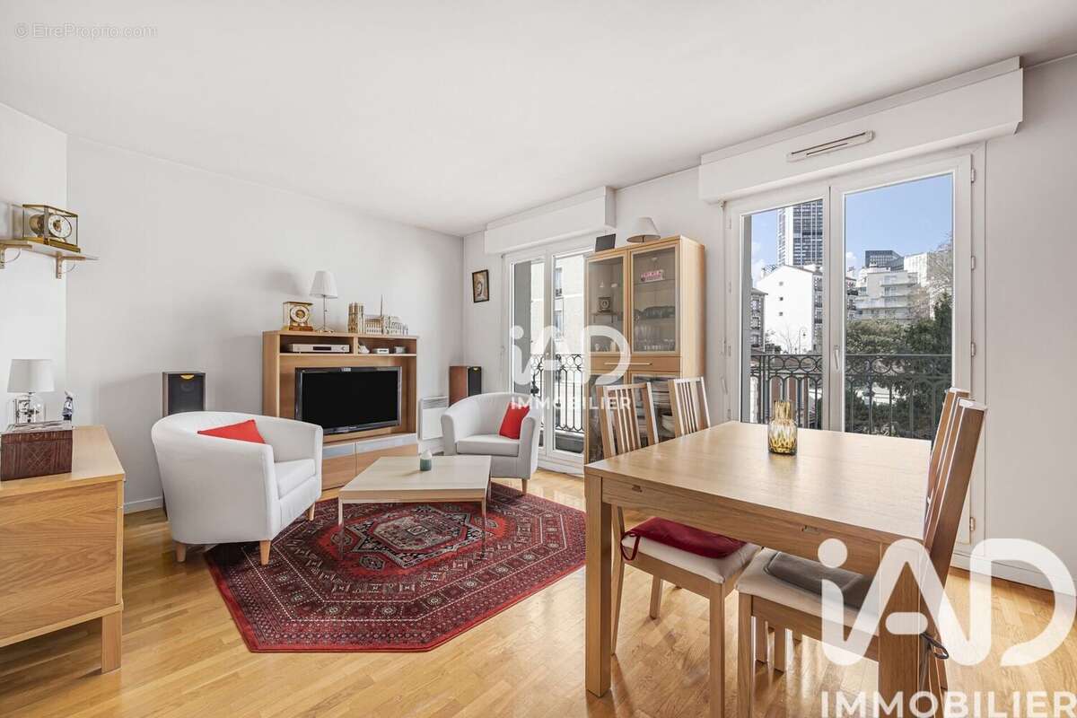 Photo 2 - Appartement à PUTEAUX