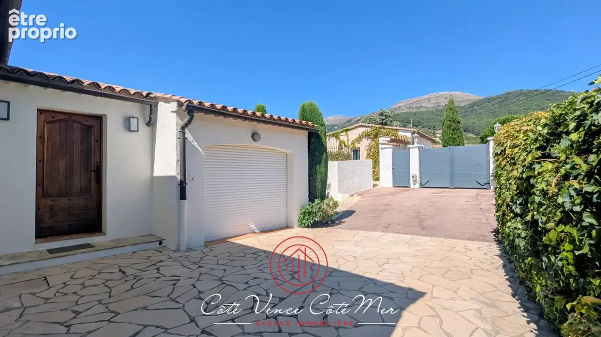 Maison familiale de 181 m2 avec piscine à Vence (06140) - photo 43