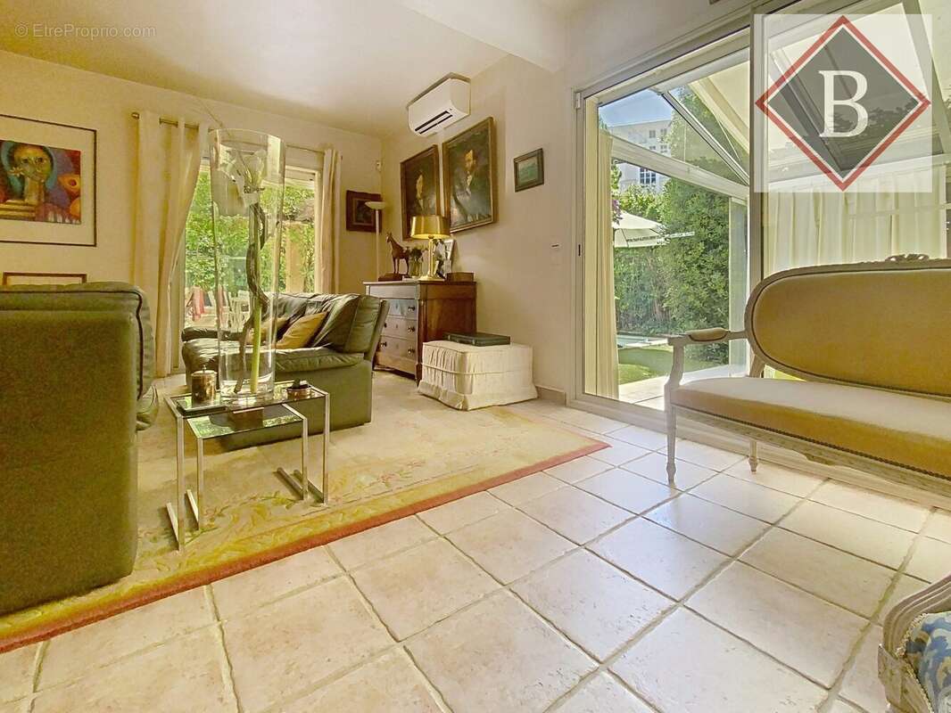 Maison à CANNES