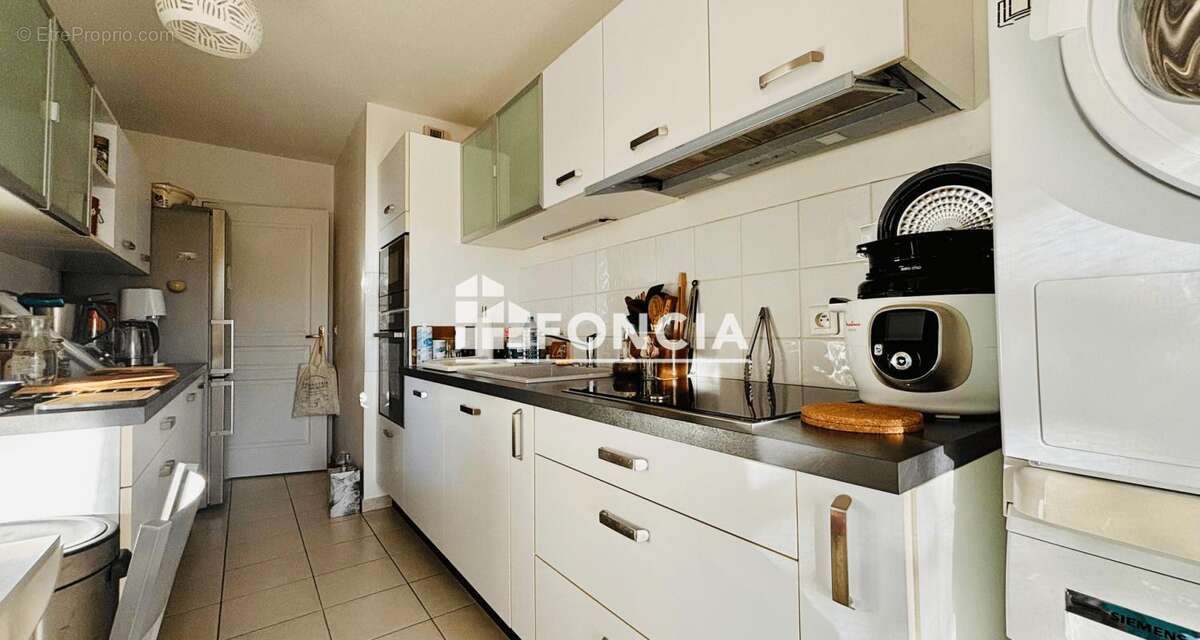 Appartement à HYERES