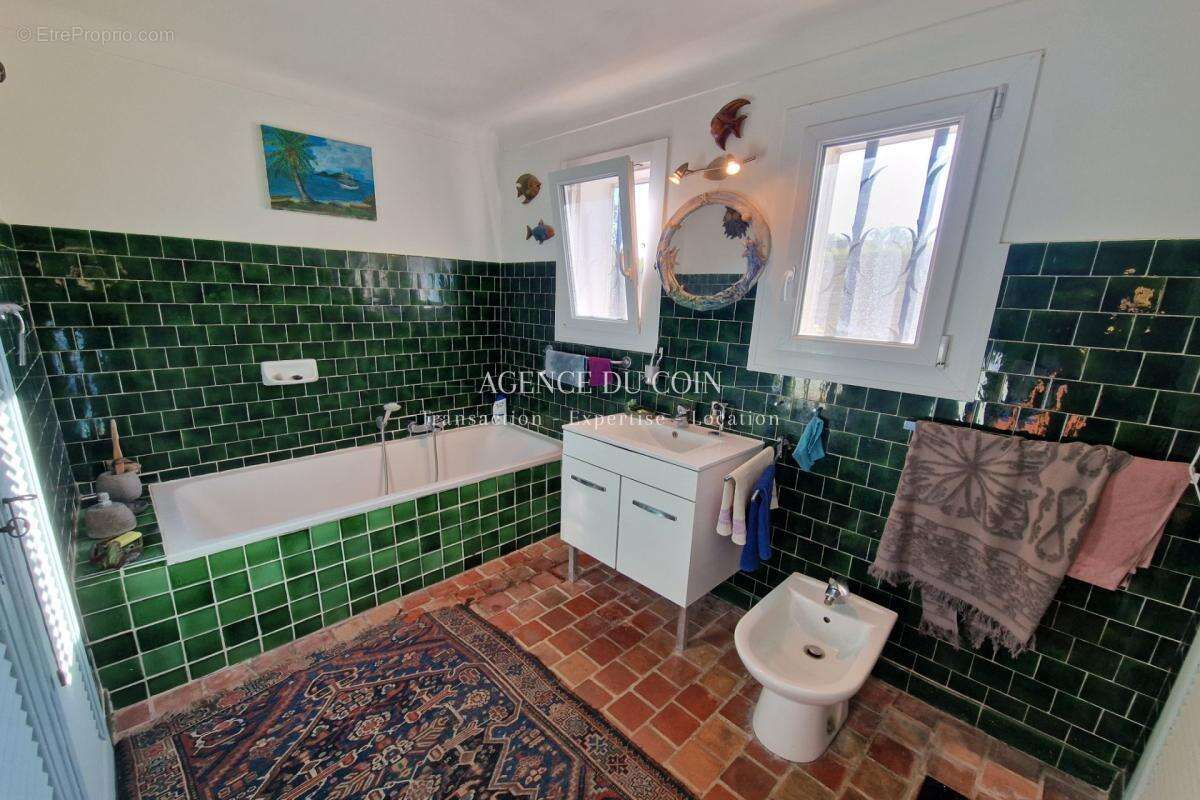 Maison à LA MOTTE