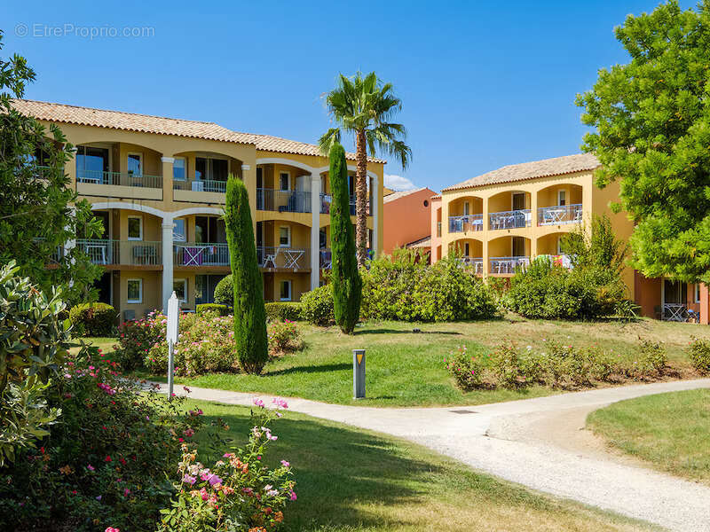 Appartement à MANDELIEU-LA-NAPOULE
