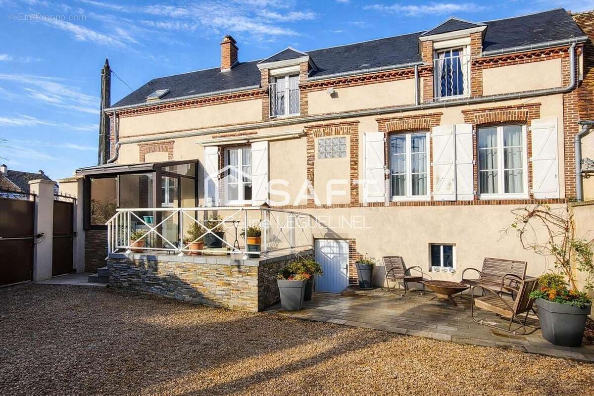 Photo 2 - Maison à CHERISY
