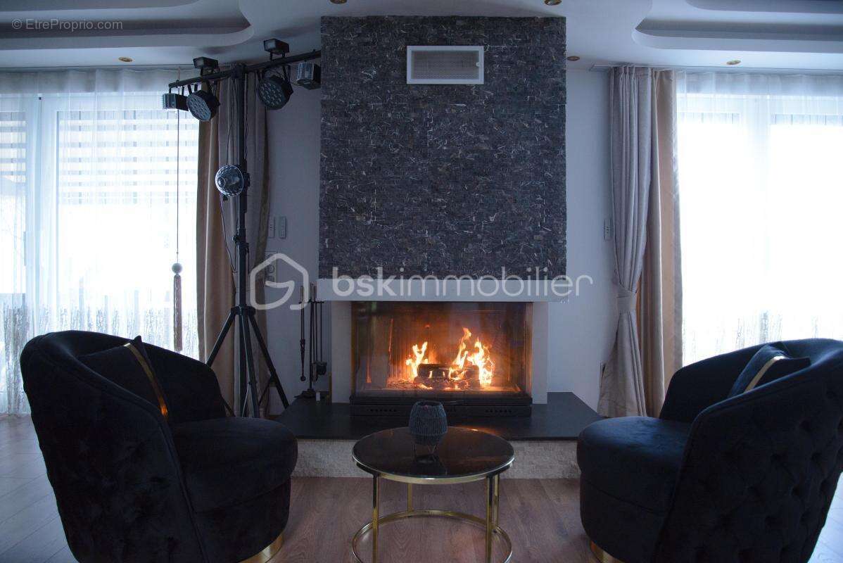 Maison à FONTAINEBLEAU