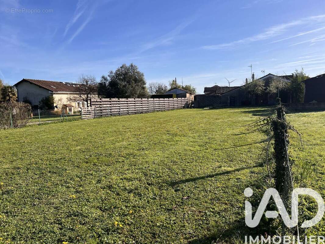 Photo 8 - Terrain à SAUZE-VAUSSAIS