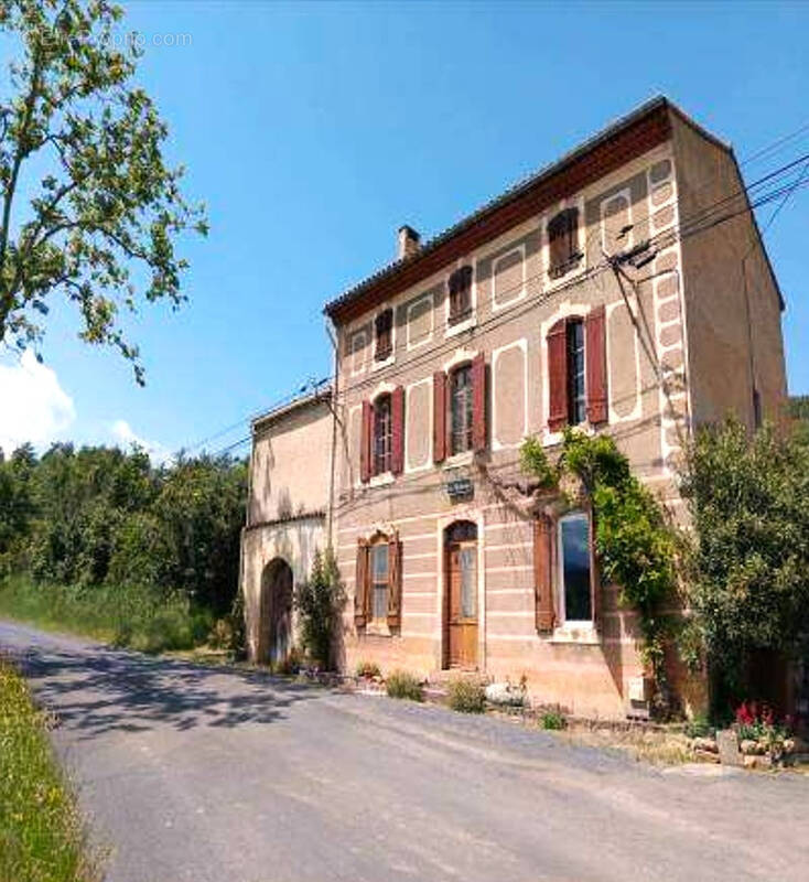 Maison à ROUVENAC