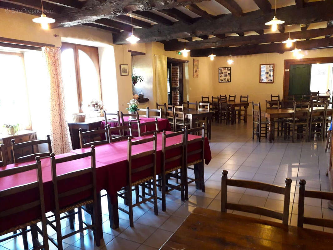 Appartement à NOYAL-CHATILLON-SUR-SEICHE