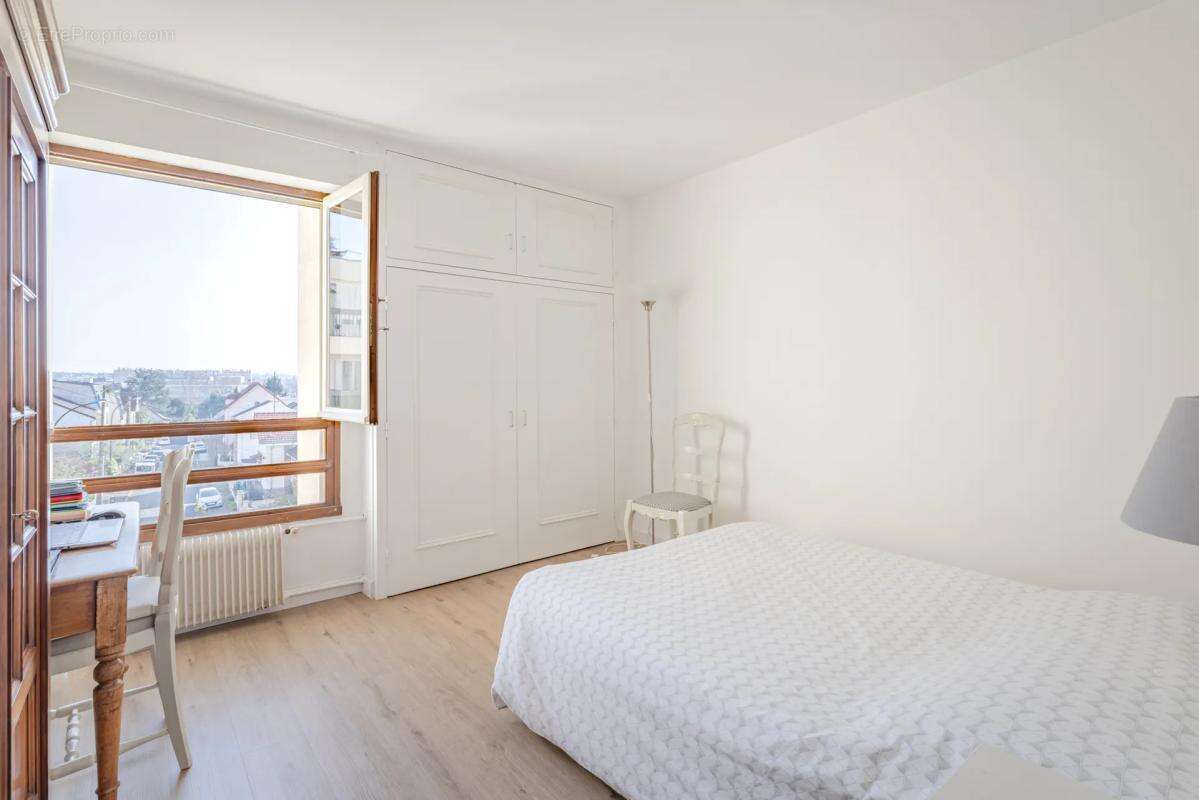 Appartement à BAGNEUX