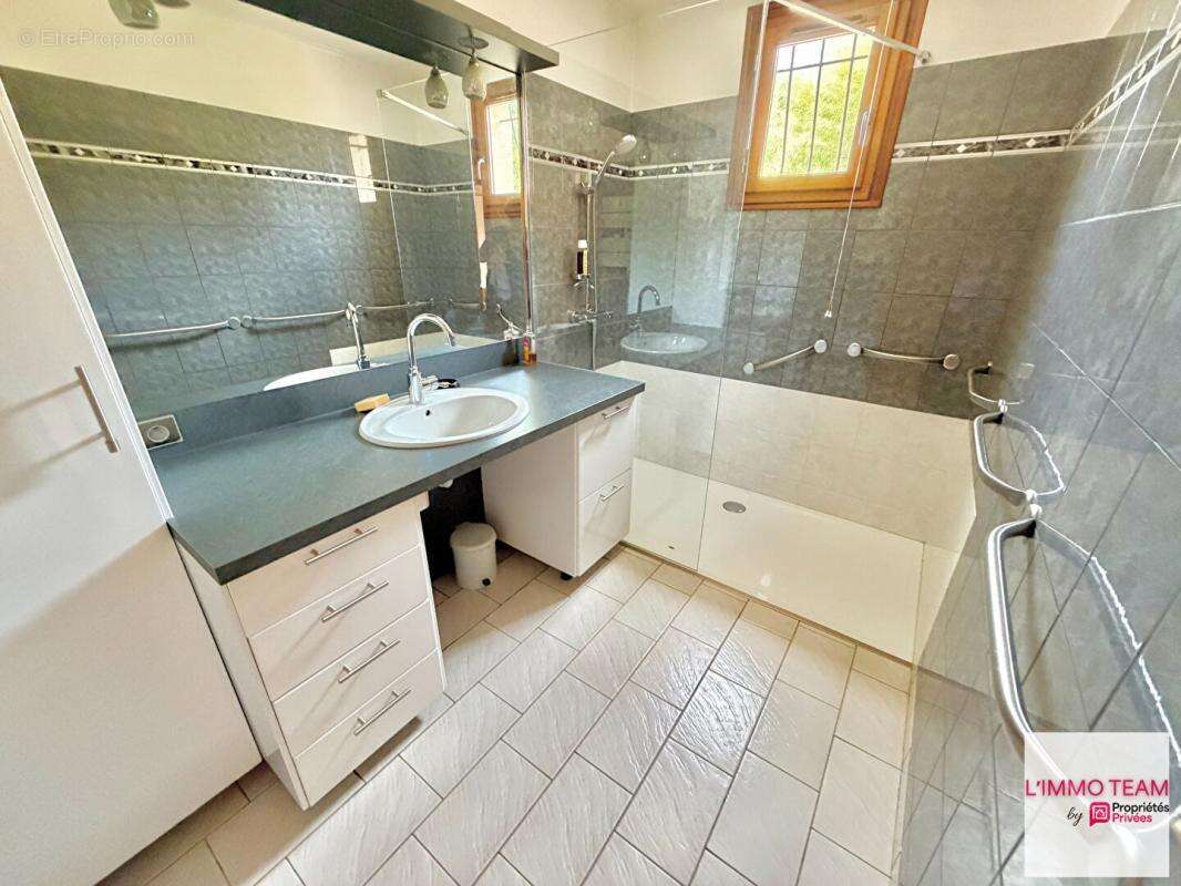 VERS, maison 5 pièces sur plus de 8000m² de terrain - photo 14
