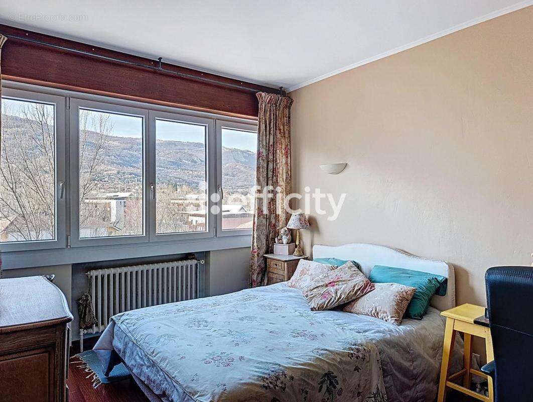 Appartement à ECHIROLLES