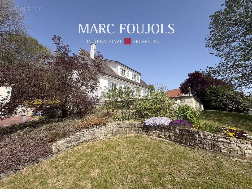 Maison à RIBECOURT-DRESLINCOURT