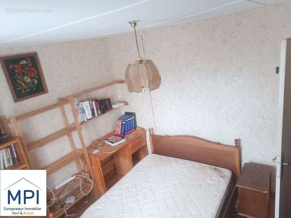 Maison 80 m² à Carvin  - photo 18