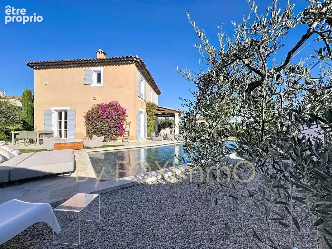 Villa vue mer sur la cote d azur, 4 chambres , piscine ,  jardin , residence securisé - photo 14
