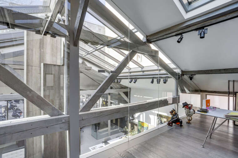 Appartement à SURESNES