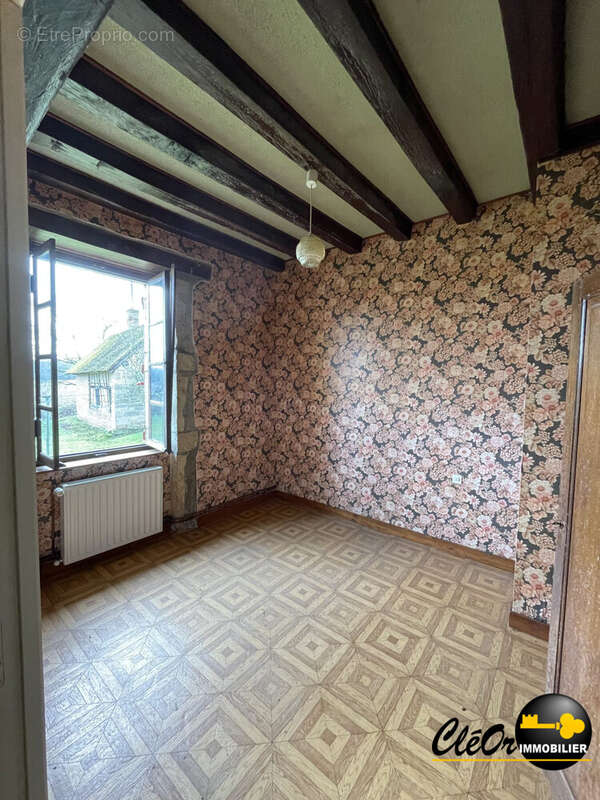 Maison 112 m² à La Chapelle-Naude  - photo 7
