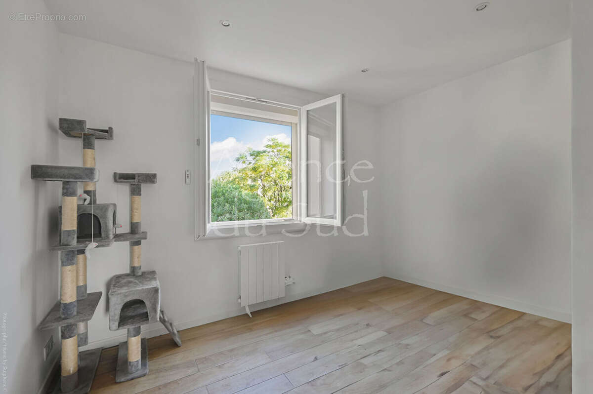 EXCLUSIVITE - Appartement type 3 de 56m² avec balcon et stationnement. - photo 7