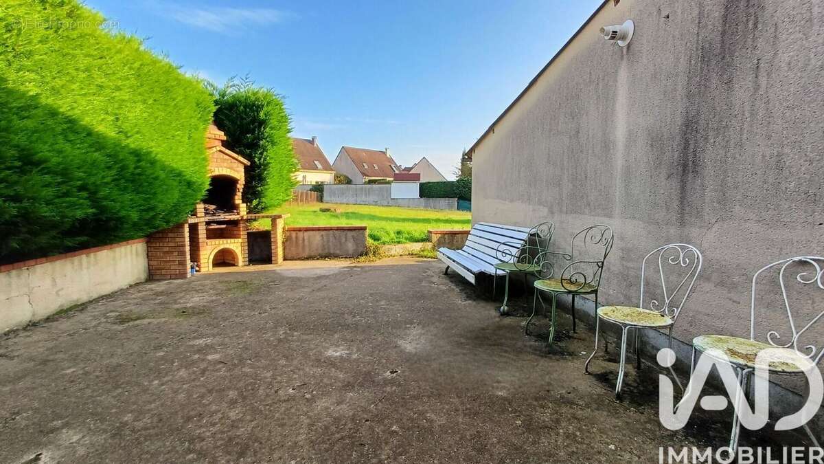 Photo 6 - Maison à SAINT-DOULCHARD