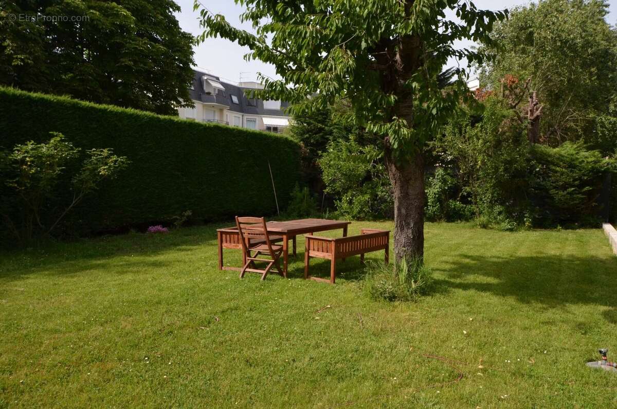 Maison à CROISSY-SUR-SEINE