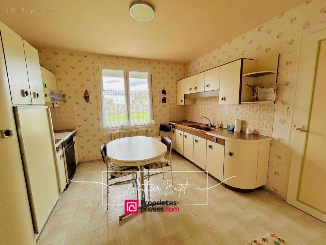 Maison à COULOMMIERS