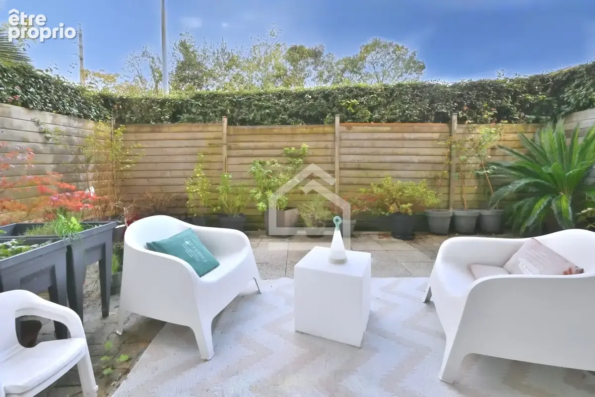 Mérignac Parc de Bourran - T4 en parfait état au RDC d'une petite copropriété bien entretenue - Jardin - 2 pla - photo 3