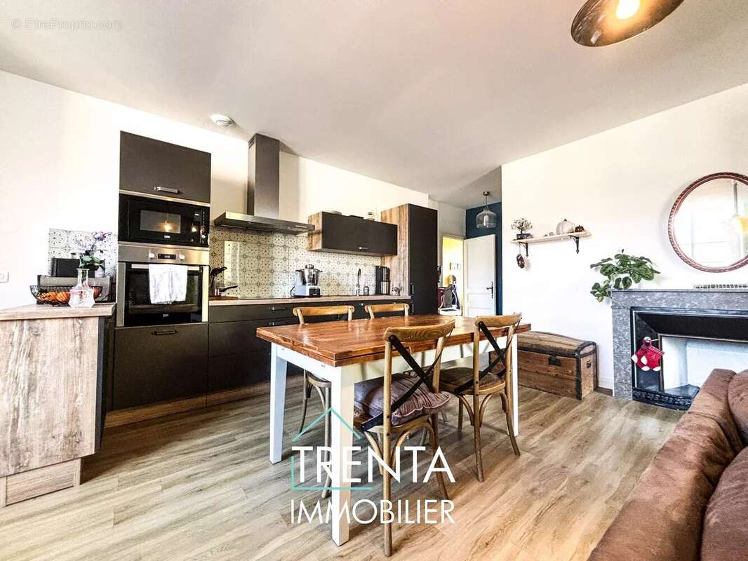 Appartement à VOIRON