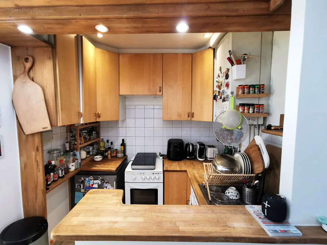 Appartement à PARIS-14E
