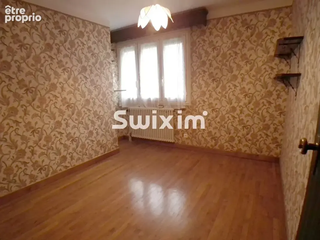 Maison 9 pièces 236 m² à vendre à Lons-Le-Saunier (39000) - photo 15