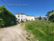 Maison à ARDIN
