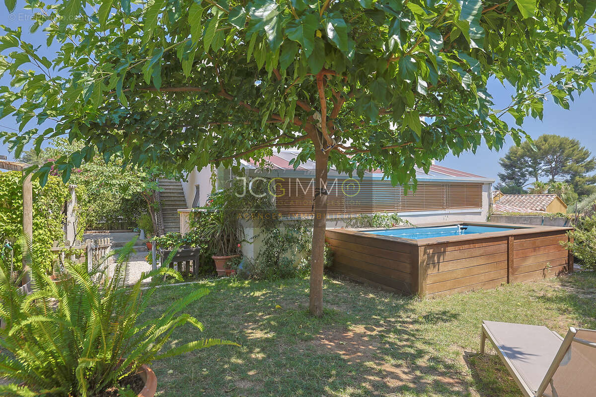 Haut de villa en duplex + jardin - photo 4