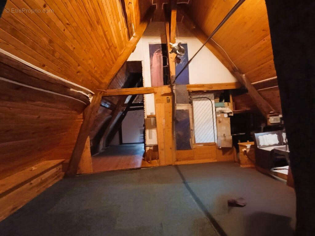 Maison à IVRY-LE-TEMPLE