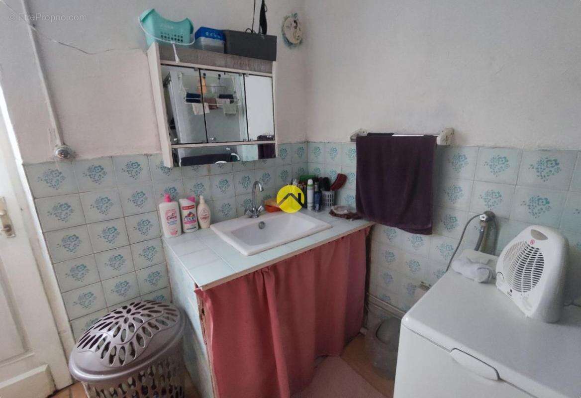 Maison à JOUET-SUR-L&#039;AUBOIS