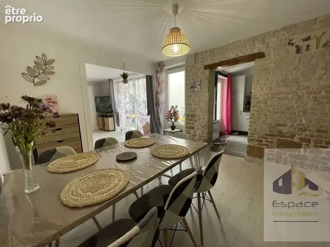 Maison centre bourg - photo 10