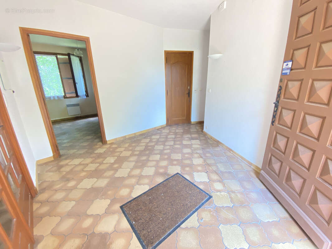 Maison à ALAIGNE