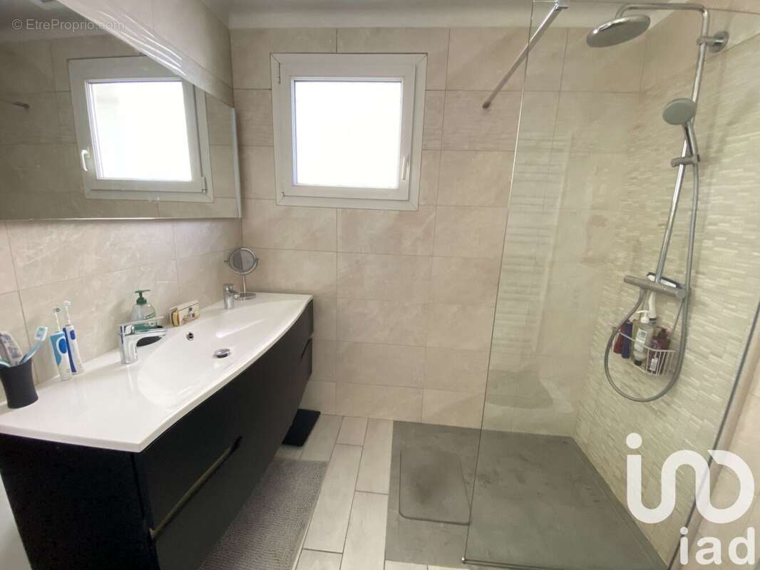 Photo 7 - Maison à VIRY-CHATILLON