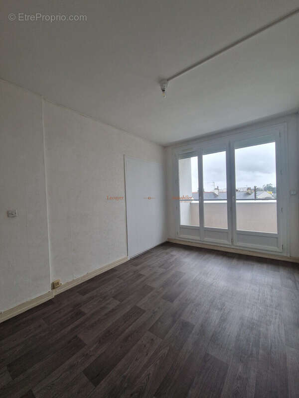 Appartement 72 m² à Reze  - photo 5