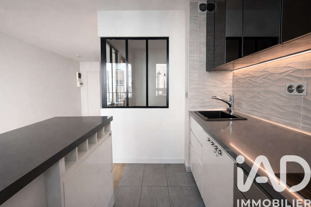 Photo 6 - Appartement à PARIS-20E
