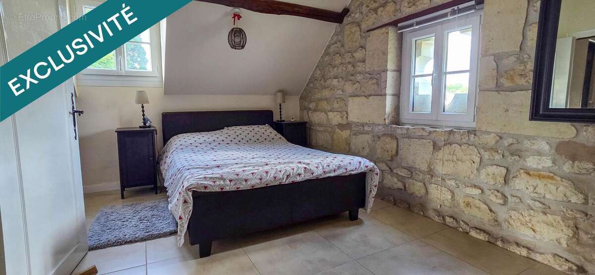 Photo 8 - Maison à LA BREILLE-LES-PINS