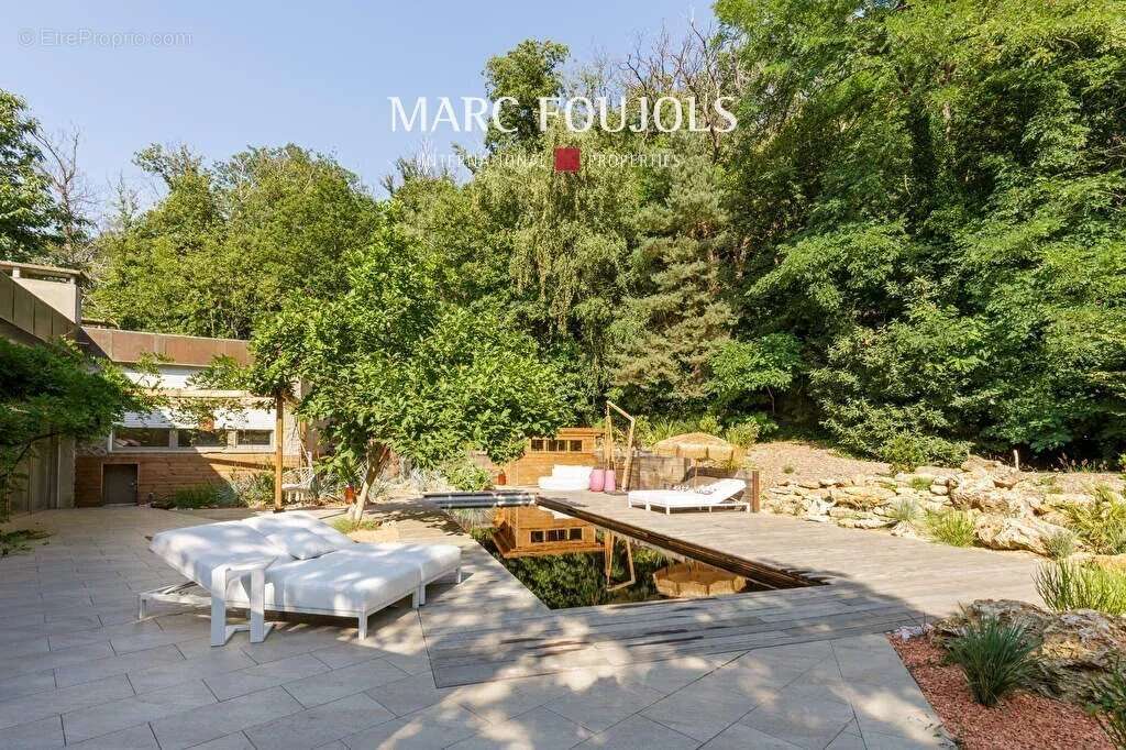 Maison à JOUY-EN-JOSAS