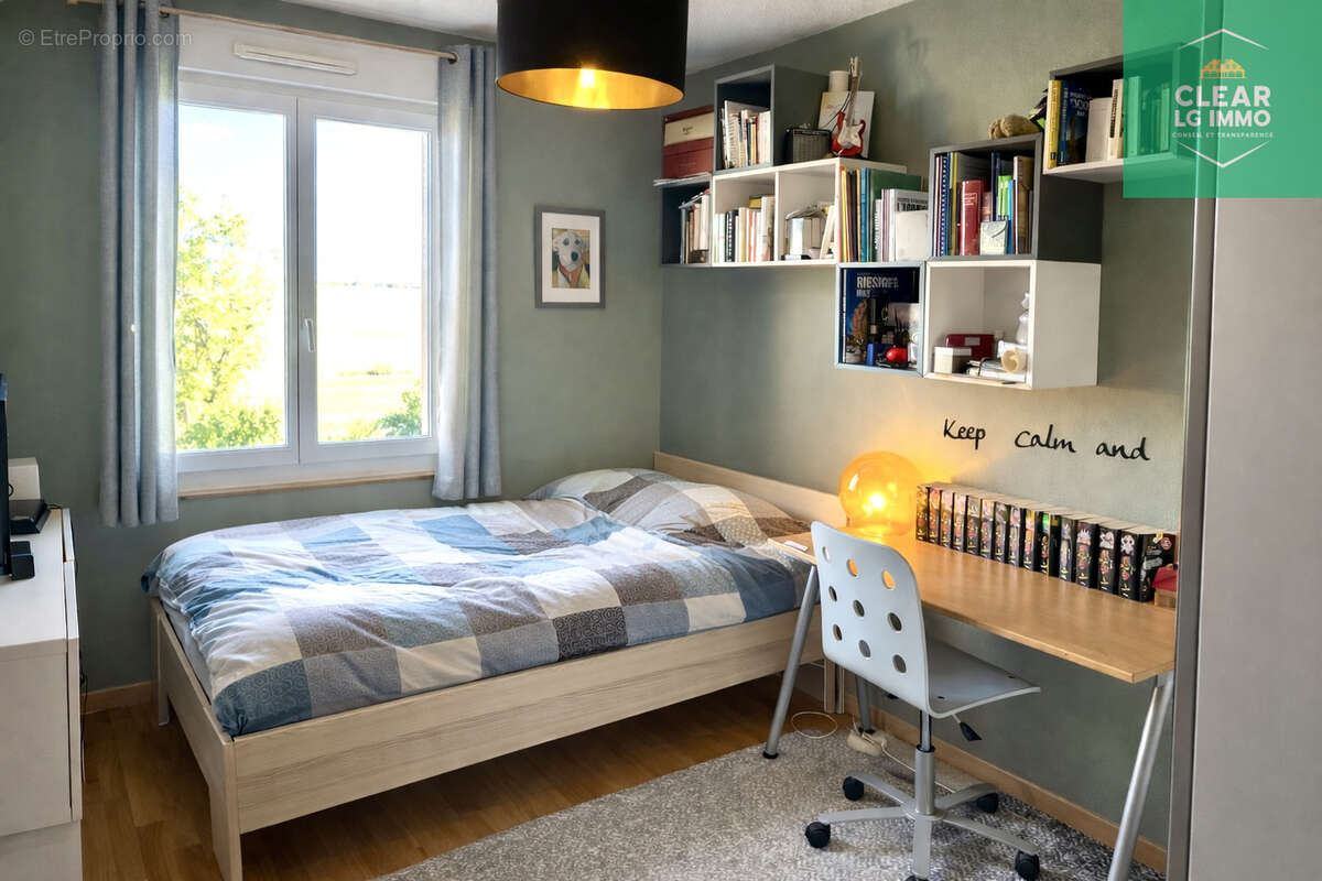 Appartement à ROUSSY-LE-VILLAGE